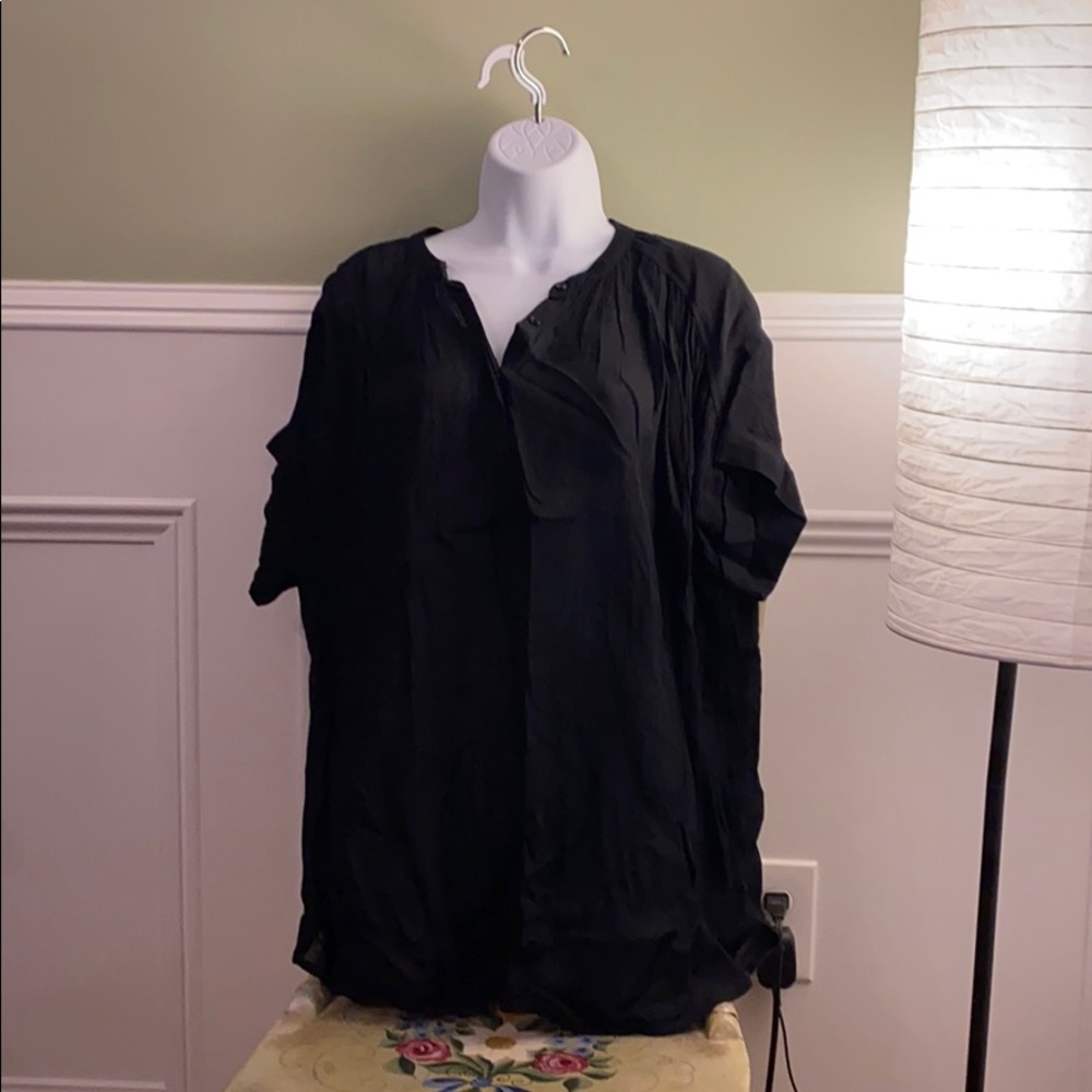 Women’s shirt